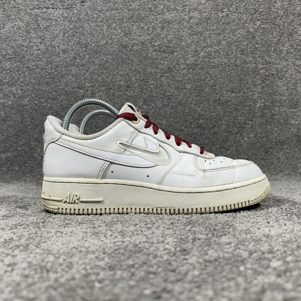 Nike Air Force 1 Low '07 History Of Logos DZ5616-100 Women's Size 8 White Shoes